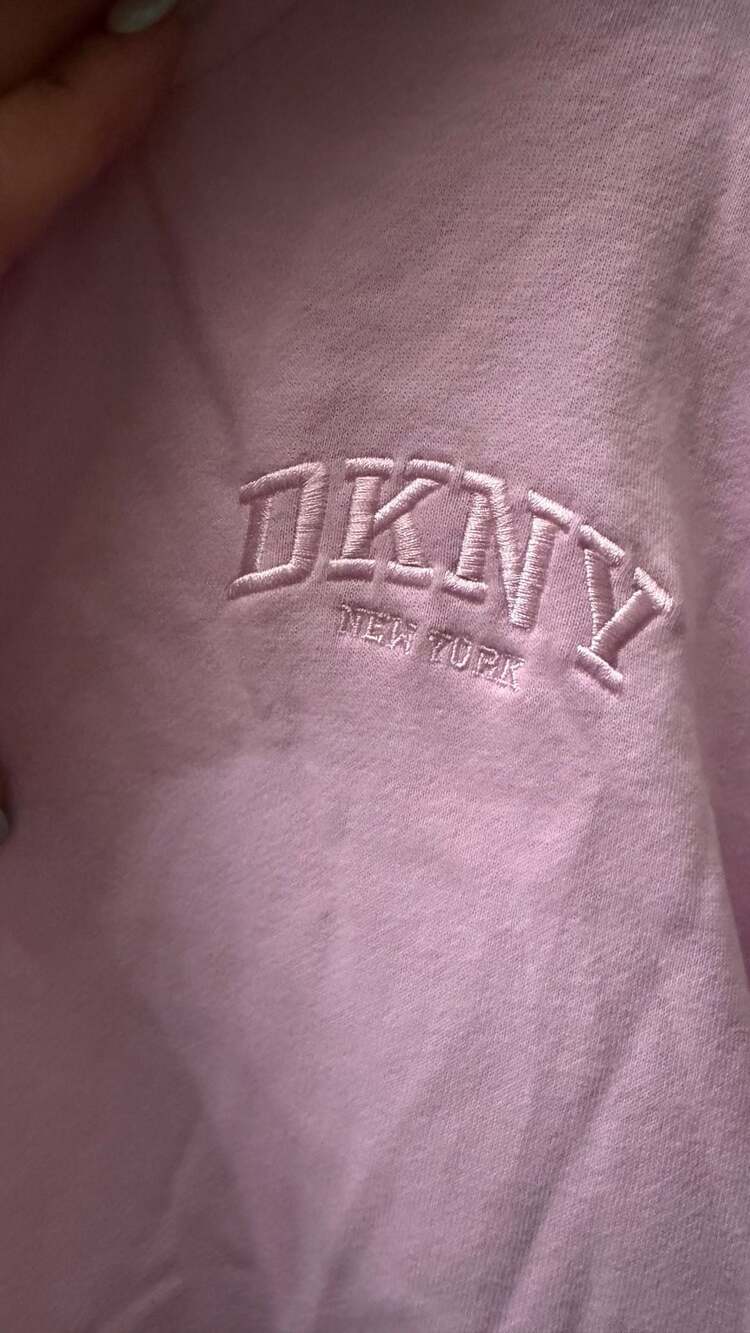 DKNY Sport Women’s XL Pink Collared Pullover Sweatshirt Embroidered Logo - Picture 2 of 5